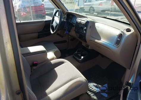 2000 Ford Ranger Super Cab z USA, uszkodzony, nr VIN 1FCYR14V4YTA89134